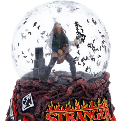 Stranger Things Schneekugel Eddie's Sacrifice 14 cm