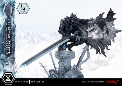 Berserk Legacy Art "Kentarou Miura" Statue 1/4 Guts 74 cm