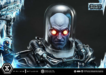 DC Comics Real Elite Masterline Series Statue 1/3 Batman (Comics) Mr. Freeze Heart of Ice (Design by Carlos D'Anda) Deluxe Bonus Version 82 cm