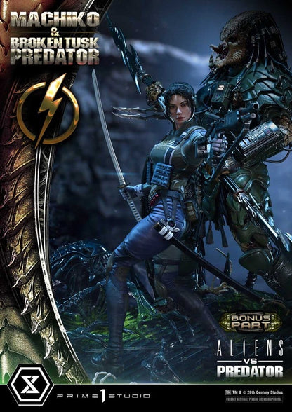 Aliens vs. Predator (Comic) Ultimate Premium Masterline Statue 1/4 Machiko & Broken Tusk Predator DX Bonus Version 84 cm