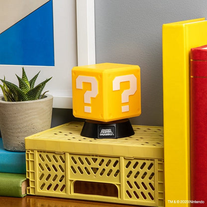 Super Mario Leuchte Question Block 9 cm