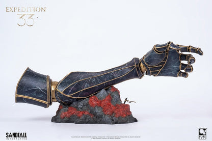 Clair Obscur: Expedition 33 Replik 1/1 Scale Arm of Gustave 48 cm