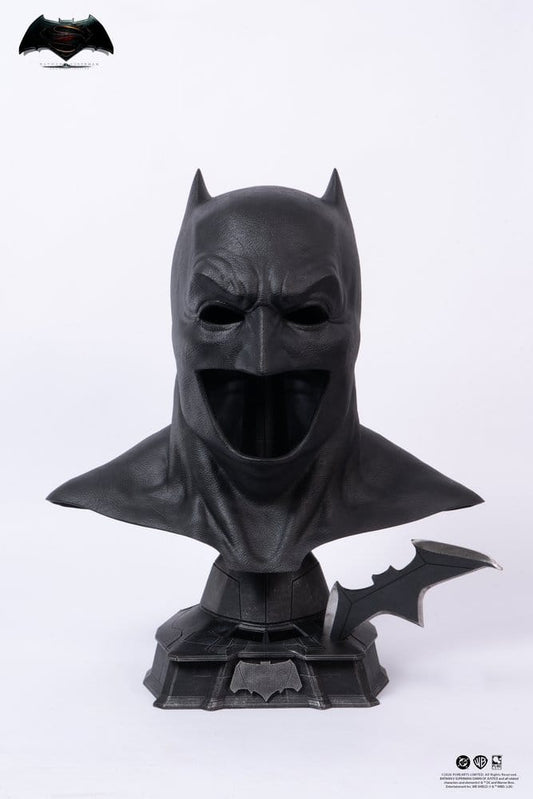 Justice League: Batman v Superman: Dawn of Justice Replik 1/1 Batman Cowl 51 cm