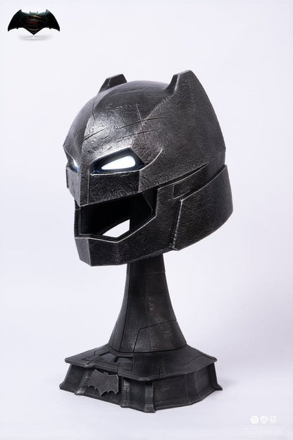 Justice League Replik 1/1 Batman v Superman: Dawn of Justice Armored Batman Helmet 50 cm