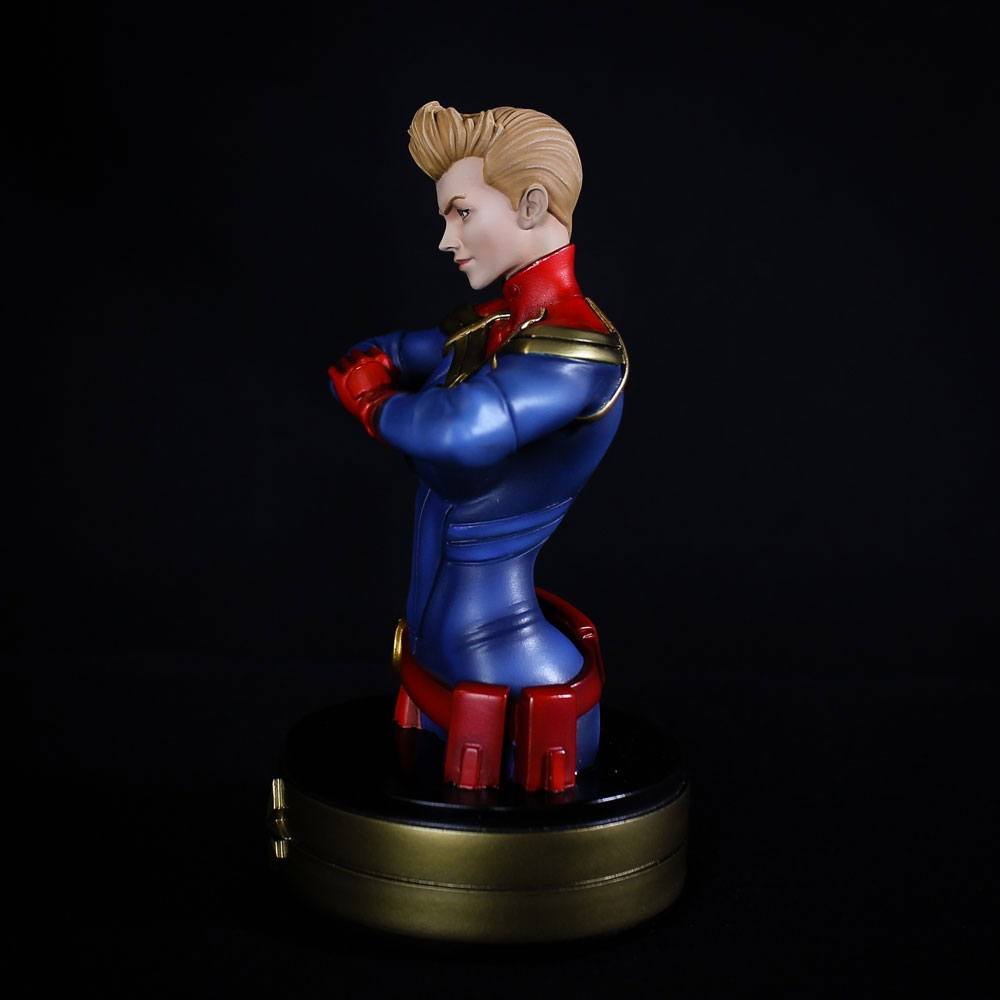 Captain Marvel Büste Captain Marvel 20 cm