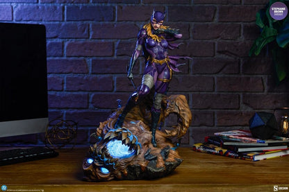 DC Comics Premium Format Statue Batgirl (Stephanie Brown Variant) 55 cm