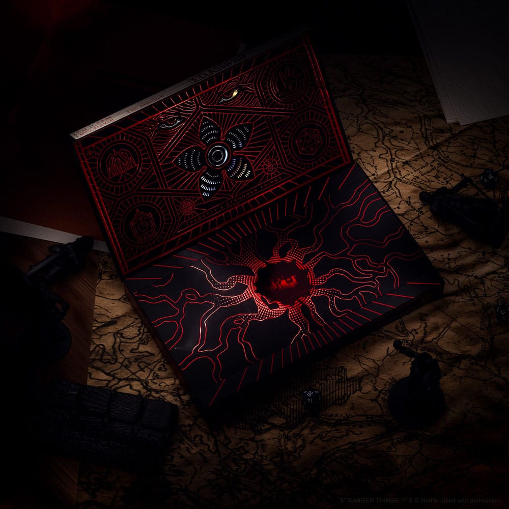 Stranger Things Spielkarten Box Set (3 Decks)