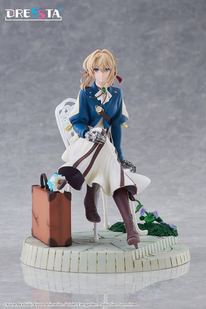 Violet Evergarden Dressta PVC Figur Violet Evergarden 17 cm