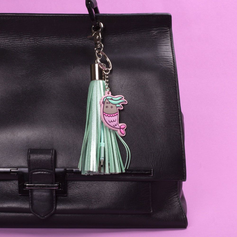 Pusheen USB Ladekabel 3in1 mit Schlüsselanhänger Tassel