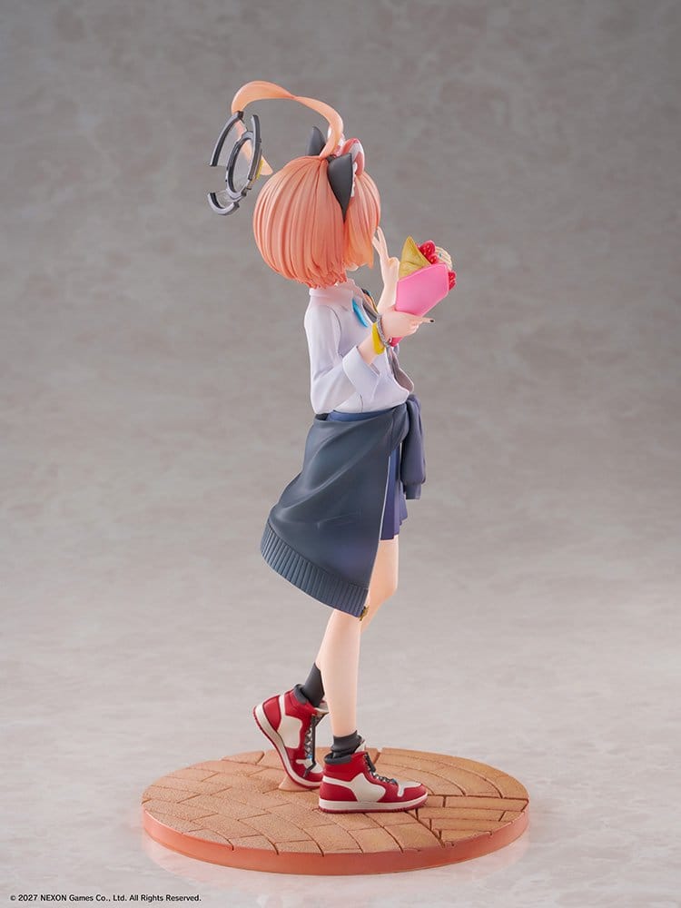 Blue Archive PVC Figur 1/7 Neru (School): Memorial Lobby Ver. 22 cm